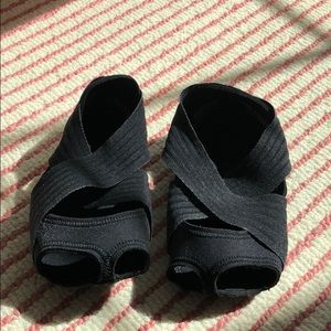 Nike Studio Wrap 4 Training Shoe Yoga Dance